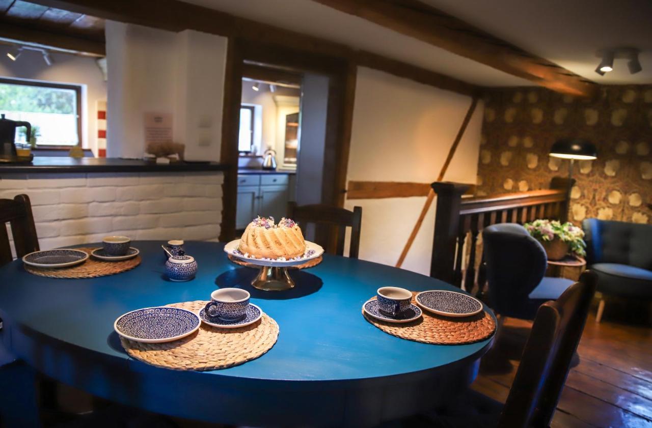 Vila Za Rozowymi Drzwiami Jelení Hora Exteriér fotografie